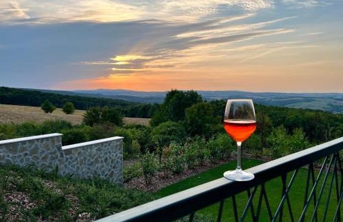 Tes Apartamento | Bakonyi Panoráma Élményház