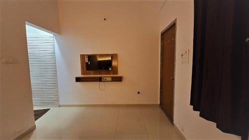 Pandharpur Cabina | Balaji Lodging