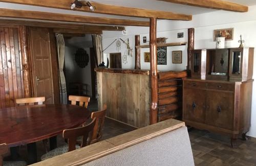 Balatonkenese Casa | Balatonkenesei Nádfedeles Lovas Vendégház