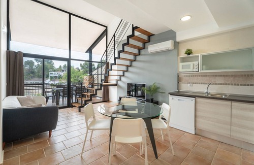 Navarres Apartamento | Balcón de las Fuentes: Diseño, confort y vistas únicas