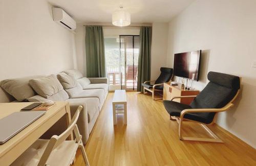 Guejar Sierra Apartamento | Balcón hacia la montaña