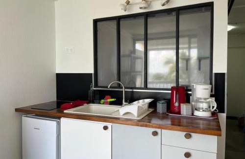 Bas du Fort Apartamento | Balcon des alizés pieds dans l'eau