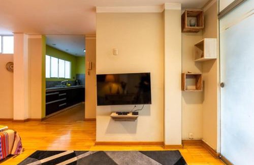 Santiago de Surco Apartamento | Balconcito Peruano & AMPLIO 2 dormitorios