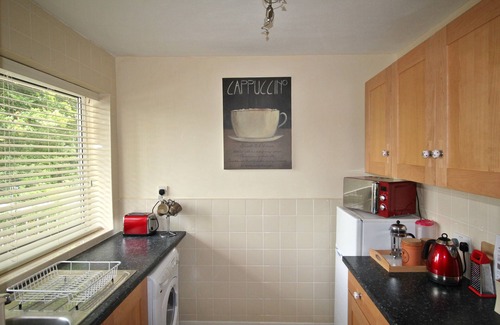 Doncaster Apartamento | Balcony Apartment - Spacious 2 Large Beds