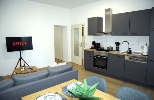 Chemnitz Apartamento | Balcony in the center, Netflix & free coffee/tea