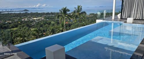 Na Thon Casa | Balcony on the sea