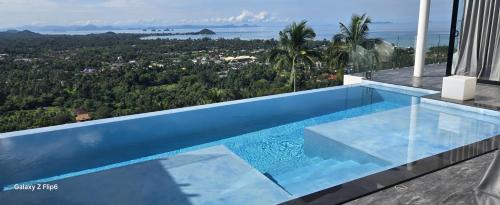Na Thon Casa | Balcony on the sea