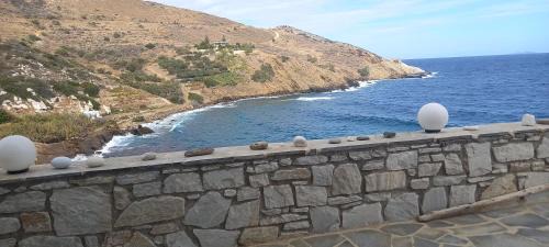 Apollonas Apartamento | Balcony to Aegeon 4