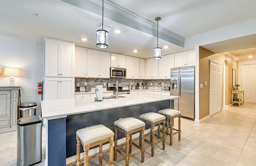 Lakewood Ranch Condominio | Balcony w/Course View: Lakewood National Getaway