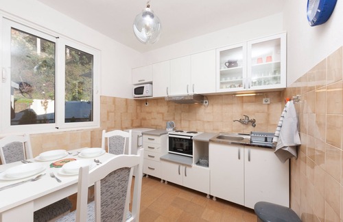 Meljine Apartamento | Balcón, Vista al mar, 5 minutos a pie de la playa, Wi-Fi, aire acondicionado, estacionamiento