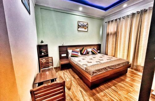 Shimla Apartamento | Baldeyan Breeze 2BHK Family Apartments with Balcony View