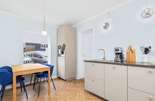 Downtown Apartamento | Baldursbra-Two Bedroom Apartment.