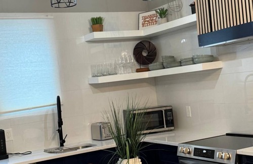 Baldwin Apartamento | Baldwin's Bijou Studio apartment in Baldwin with Queen bed, AC, WiFi