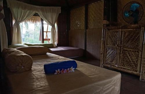 Tanjung Cama Y Desayuno | Bale Jukung