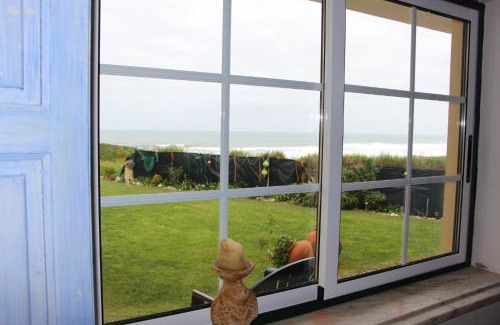 Baleal Apartamento | Baleal, by the sea with swimming pool