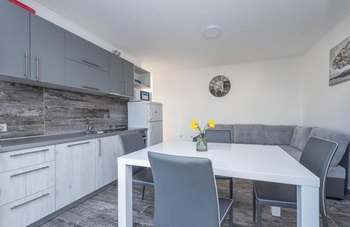 Gajac Apartamento | Balen 2. modern ap.close to Zrce beach