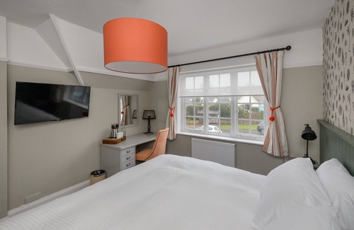 Sidmouth Hotel | Balfour Arms