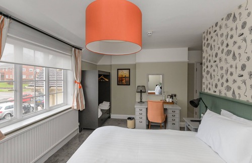 Sidmouth Hotel | Balfour Arms