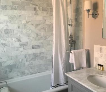 Bedford Casa | Balham Lodge