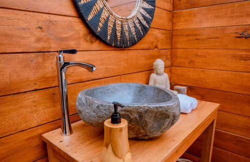 Tumbu Village Cabina | Bali Cliff Glamping