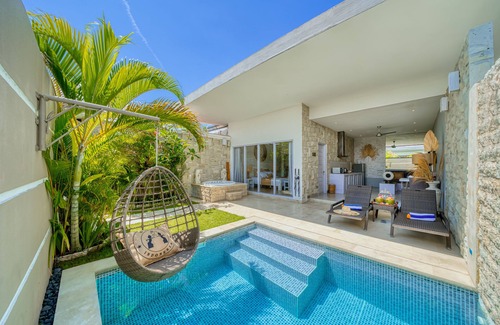 Dewi Sri Villa | Bali Cosy Villas Seminyak