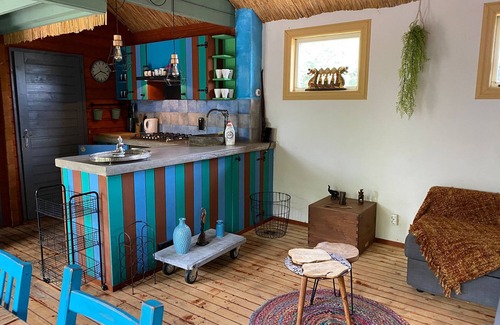 Vijfhuizen Casa | Bali Guesthouse near Amsterdam, Haarlem and Schiphol with Jacuzzi