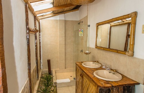 Punta Sal Hotel | Bali Hai Bungalows