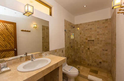 Punta Sal Hotel | Bali Hai Bungalows