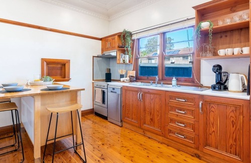 Nowra Casa | Bali Huts Escape – Stay 3, Pay 2!