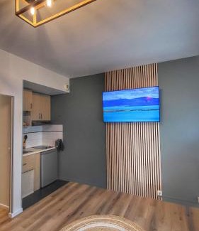 Quartier Exposition-Bajatiere Apartamento | BALI TOUCH - Clim , Parking privé , Wifi