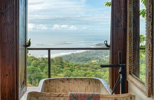 Ballena Villa | Bali Villa Jungle Paradise - Uvita