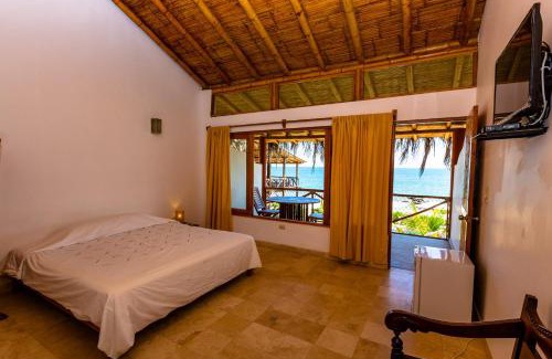 Punta Sal Cabina | Balihai Bungalows