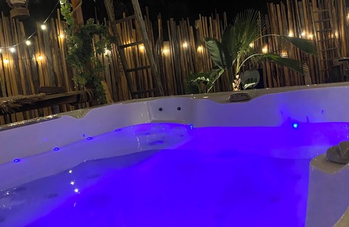 Evenos Chalet De Esquí | Balinese