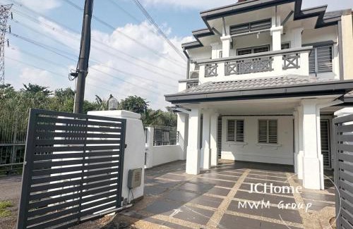 Ara Damansara Apartamento | Balinese Home Gather Bbq One Utama Citta Mall