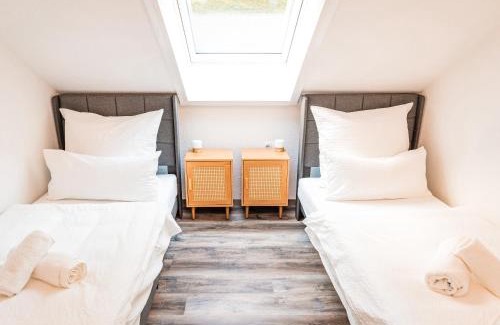 Neustadt Apartamento | Balkon mit Schwarzwaldblick, Hunde frei, Tischfußball, Parkplatz, familienfreundlich