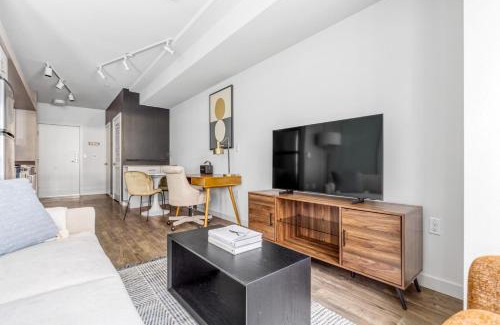 West Woodland Apartamento | Ballard 1BR w BBQ Lounge WD onsite retail SEA-327