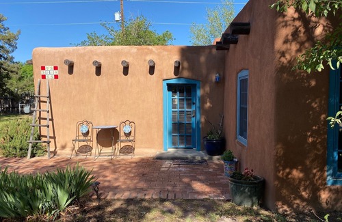 Alamedan Valley Casa | Fiesta del globo cerca de Charming, Historic, N. Casita del Valle!