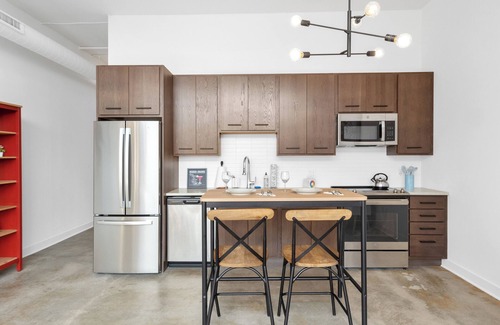 Downtown St. Louis Apartamento | Ballpark Luxury Loft Steps from Arch