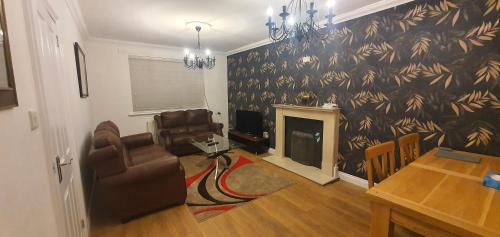 Lisnagunogue Casa | Ballymena/Belfast/Antrim Coast/Galgorm