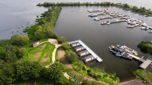 Magherafelt Otro | Ballyronan Marina On-Water Glamping Pods