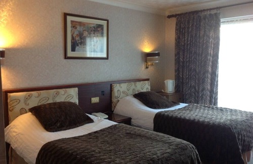 Southport Hotel | Balmoral Lodge Hotel