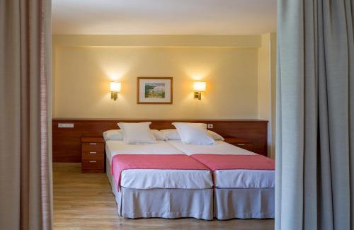 Valdelavilla Complejo | Balneario de Fitero - Hotel Bécquer