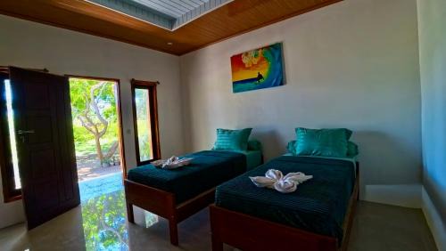 Rote Island Cama Y Desayuno | Balo Surf House