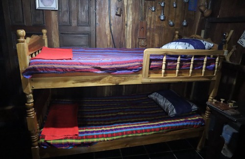 Jayaque Casa | Balsa Café