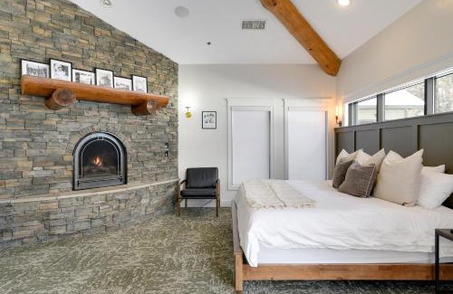 Balsam Lake Hotel | Balsam Lake Lodge