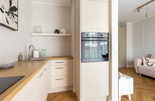Siedlce Apartamento | Baltic White Pearl Studio with Garden