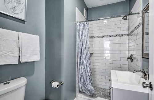 South Baltimore Casa | Baltimore Abode, Walk to Cross Street Market!