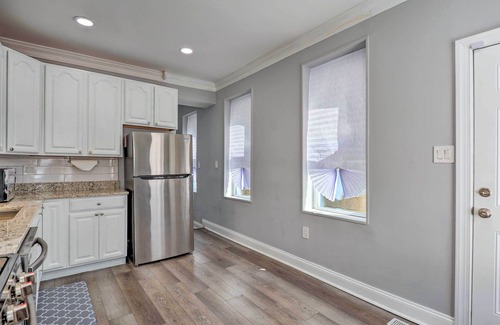 South Baltimore Casa | Baltimore Abode, Walk to Cross Street Market!