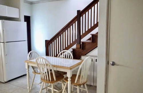 Douglas Apartamento | Bamaluz at White Sands, Speightstown. Beachfront 2 bed apartment.