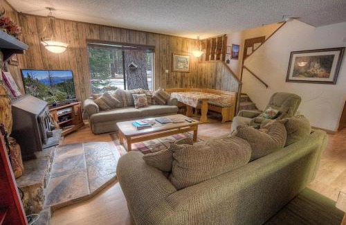 Y Area Casa | Bambi's Bunkhouse home